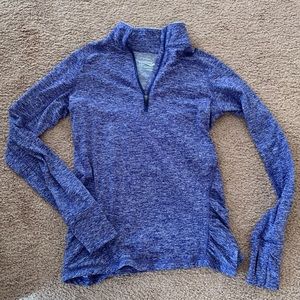 Saucony Quarter Zip Running Top - size XS